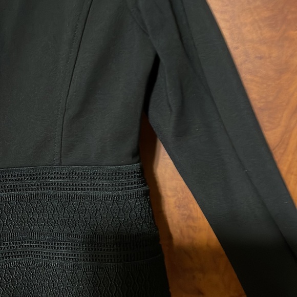 Jacket and skirt - Picture 14 of 14